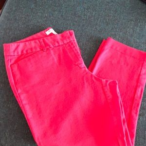 Magenta Skinny Capri Pants!